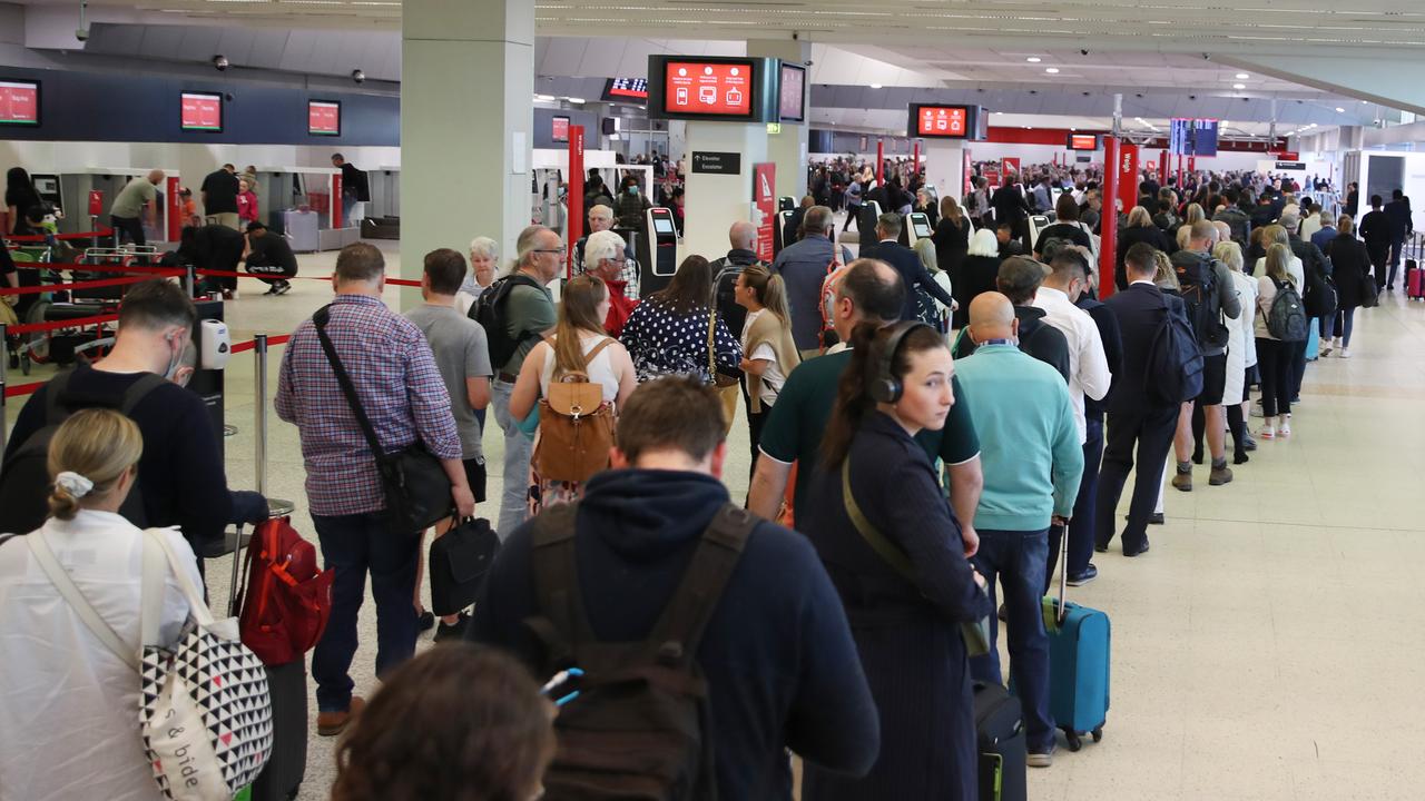 The airline has apologised to customers for the inconvenience. Picture: NCA NewsWire / David Crosling