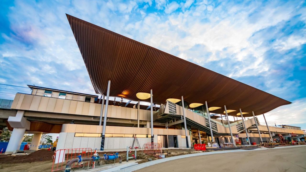 New Pakenham and East Pakenham stations in Melbourne | Images