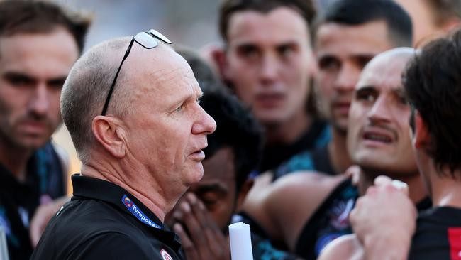 Ken Hinkley addressing the Power players on Saturday. Picture: James Elsby/AFL Photos