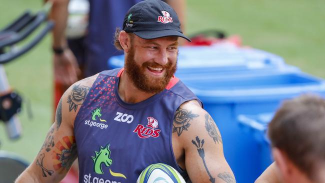 Scott Higginbotham in action during training with the Queensland Reds at Suncorp Stadium in Brisbane, Wednesday, February 28, 2018. (AAP Image/Glenn Hunt) NO ARCHIVING, EDITORIAL USE ONLY