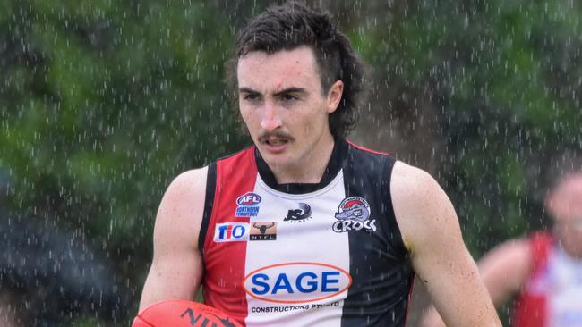 Luke Smith of Southern Districts was one of the standouts against Tiwi Bombers. Picture: Tymunna Clements / AFLNT Media