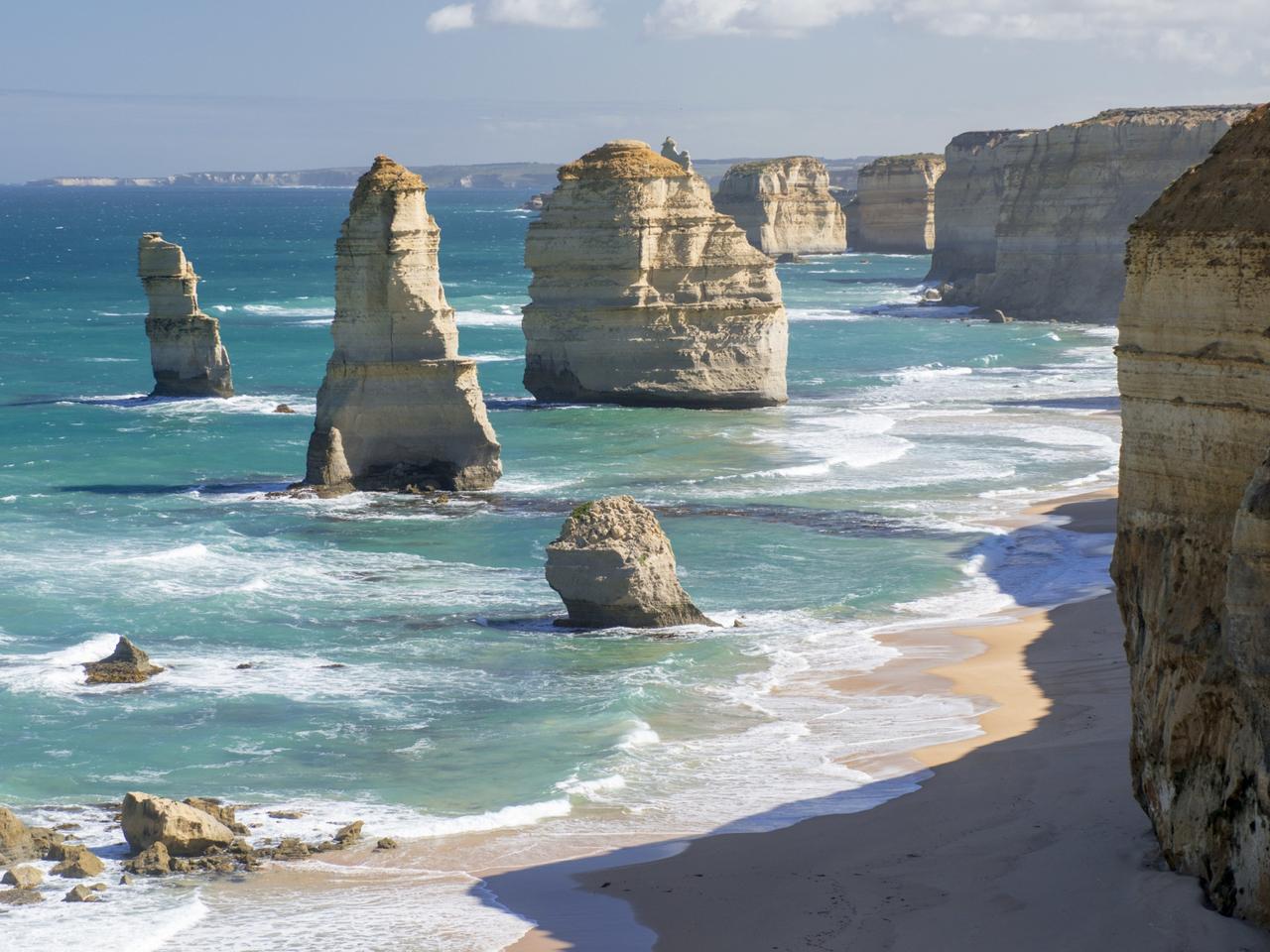 Great Ocean Road Attractions 12 Apostles Top Tips For Visitors Escape Com Au