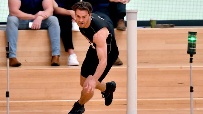 Luke Partington undertakes an agility test during the 2019 NAB AFL State Draft Combines at Prince Alfred College on Saturday. Picture: AAP Image/Sam Wundke) NO ARCHIVING