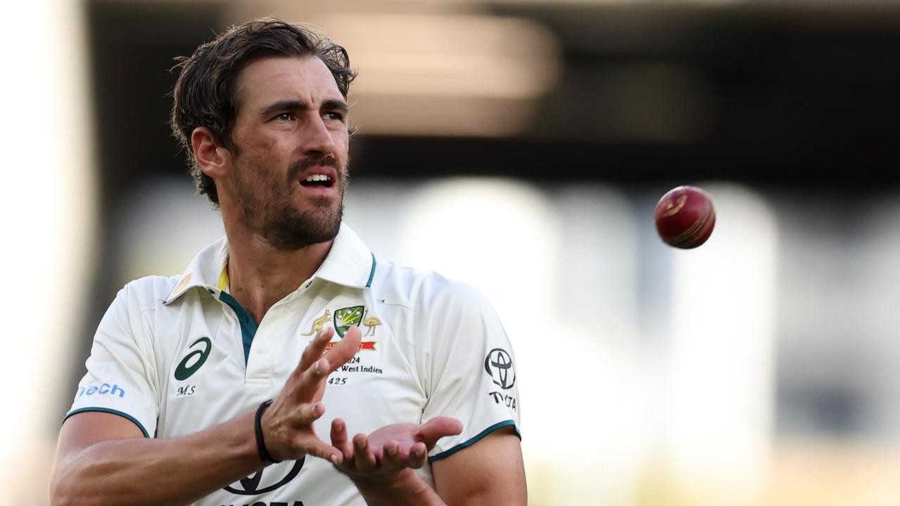 Mitch Starc is now the record holder for an auction. (Photo by Will Russell/Getty Images)