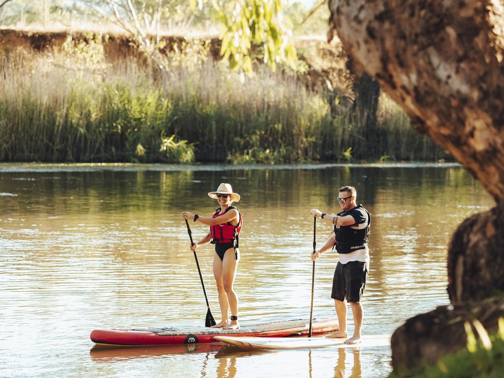 Sitting on the banks of the Murray River, the town offers water and land-based experiences.