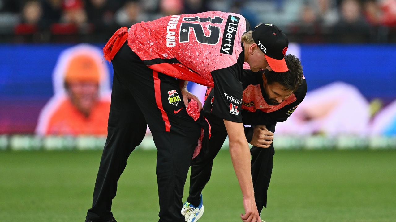 The match was abandoned after less than seven overs. Picture: Quinn Rooney/Getty Images.