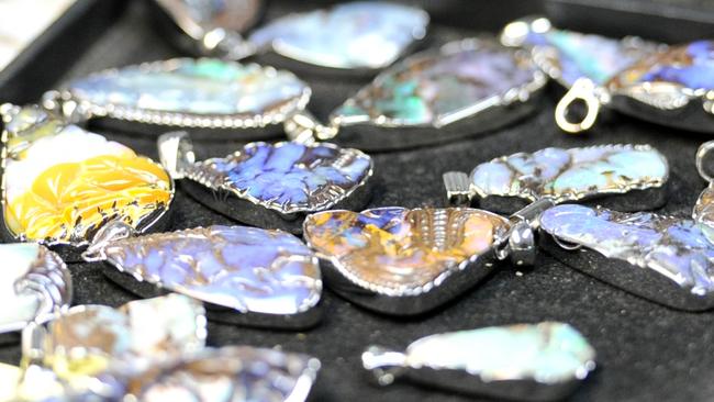 Opals from Winton.