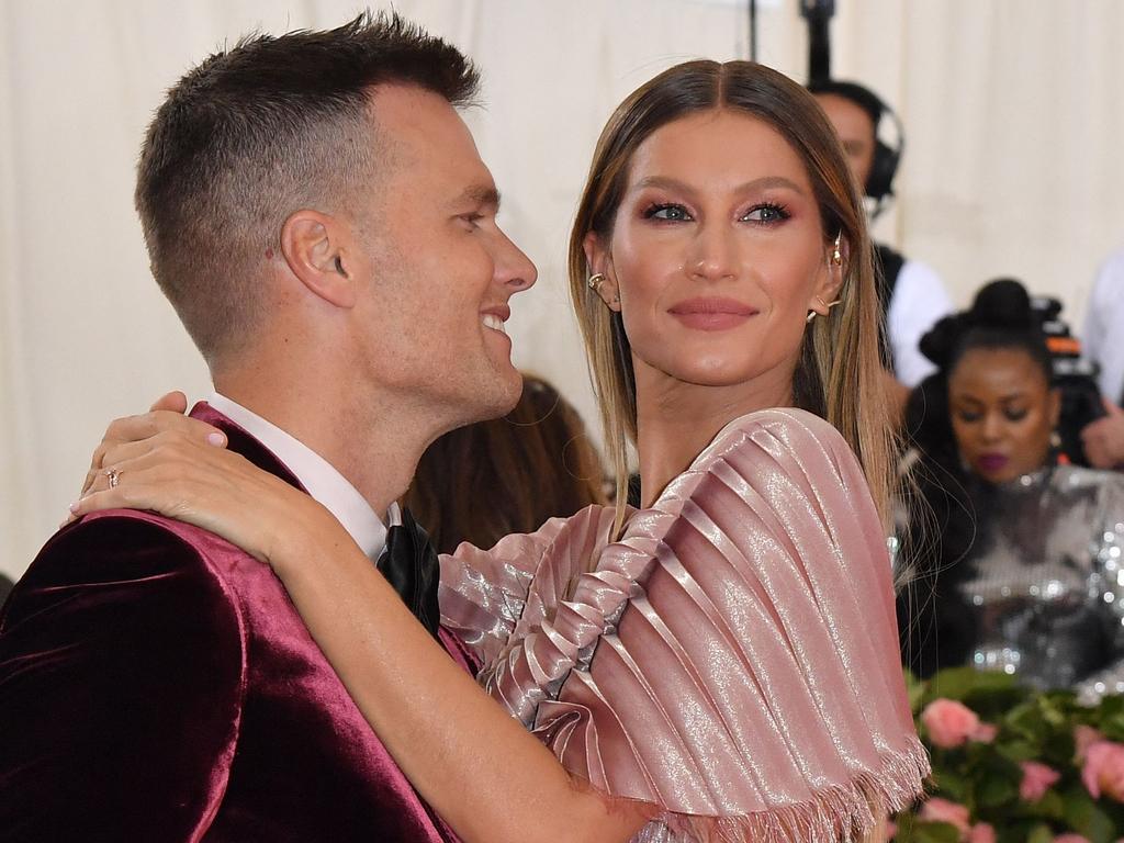 NFL rogue Antonio Brown posts Gisele Bündchen photo amid Tom Brady marital  drama