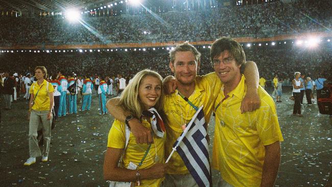 Amber Halliday with David Dennis (middle) and Shaun Coulton at the Athens Olympics.