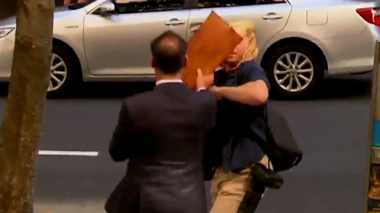 Andrew O'Keefe confronts an AAP photographer outside owning Centre Local Court in Sydney. Picture: supplied