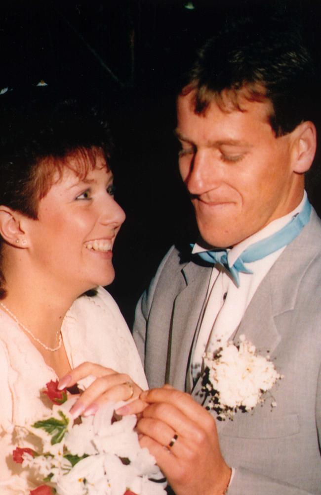 Kathleen and Craig Folbigg on their wedding day in 1980.