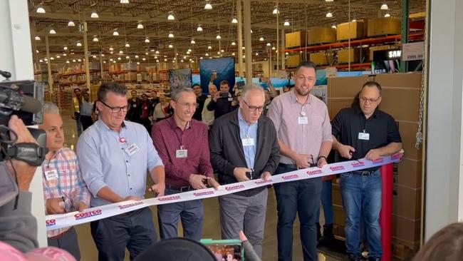 Costco Australia &amp; New Zealand Managing Director Patrick Noone (third from right) cutting the ribbon to officially open the new store.