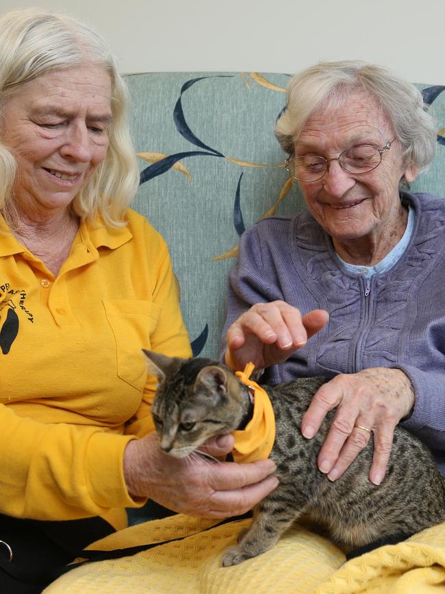 Lyn Deacon and Thelma Dawson 90 with Phoebe