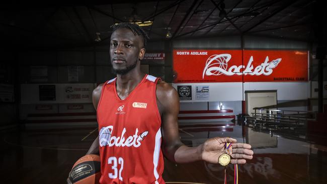 North Adelaide's US import Alex Starling won the 2018 Woolacott Medal for the men's Premier League basketball best and fairest. Picture: AAP/Roy Vandervegt.