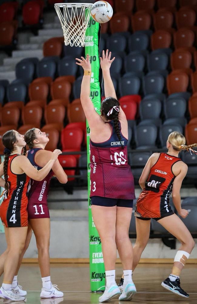 Tia Crombie playing for Queensland Under-17s, 2023