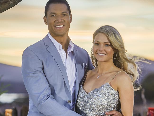 Sam Frost with Blake Garvey during the finale of The Bachelor.