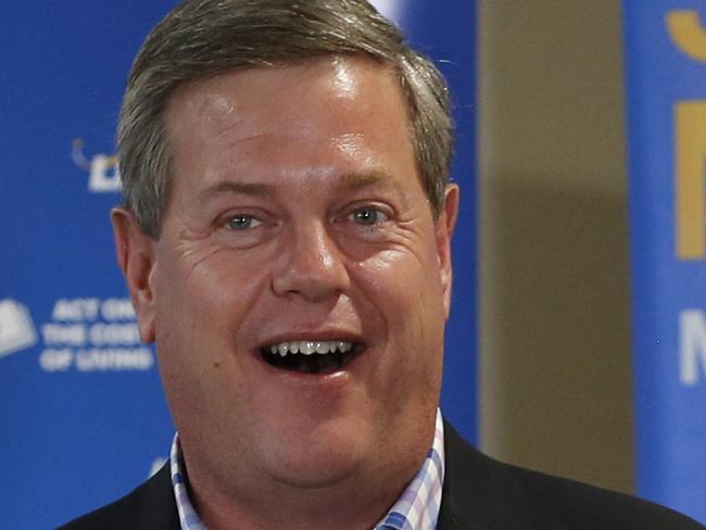 Queensland Opposition leader Tim Nicholls talks at the campaign launch of  Steve Minnikin, candidate for Chastworth, at the Pacific Golf Club in Carindale, Brisbane, Saturday, November 11, 2017. (AAP Image/Regi Varghese) NO ARCHIVING