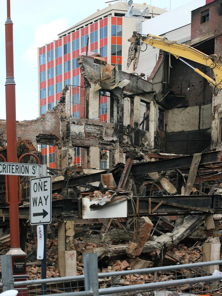 Fire destroys Hobart’s Myer building | The Mercury