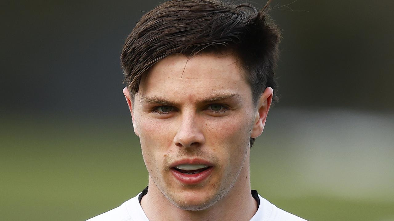 MELBOURNE, AUSTRALIA - SEPTEMBER 13: Oliver Henry of the Magpies looks on during a Collingwood Magpies AFL training session at Olympic Park Oval on September 13, 2022 in Melbourne, Australia. (Photo by Daniel Pockett/Getty Images)