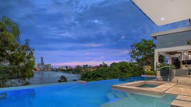 1 Leopard St, Kangaroo Point.