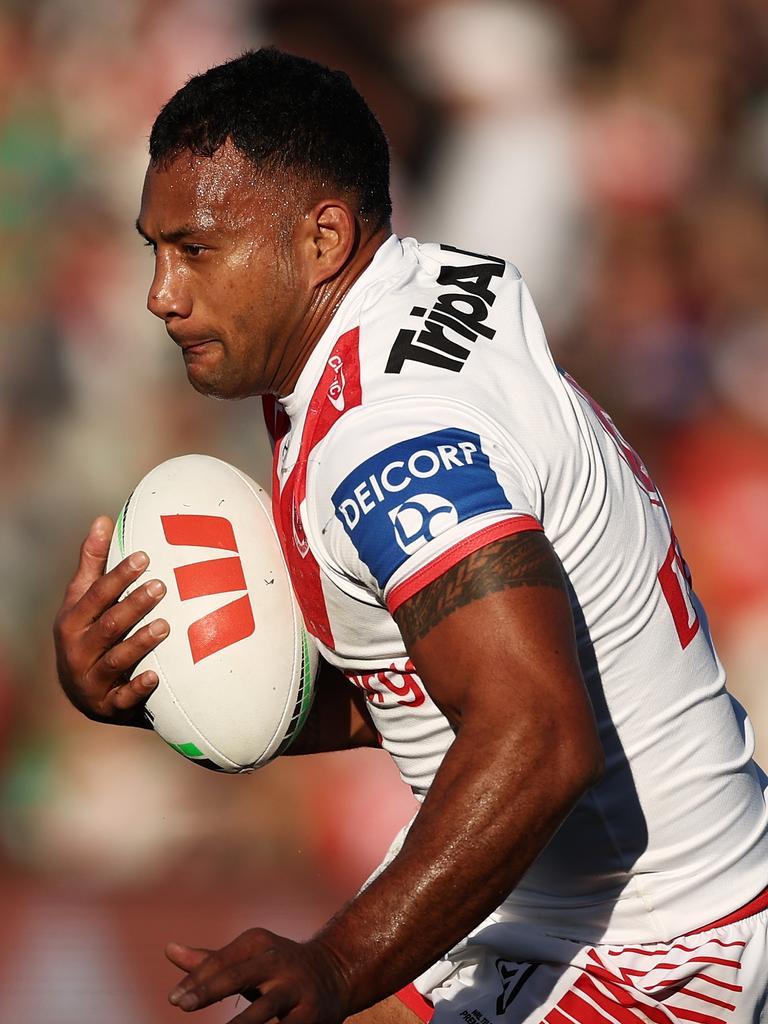 Francis Molo has been linked with the Roosters.