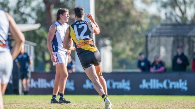 Jake Parente kicked four on Saturday in the win. Picture: Mitcham FC