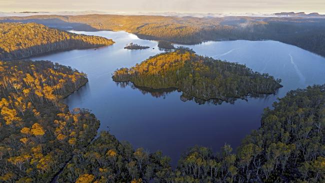 Halls Island at Lake Malbena. Picture: Rob Blakers