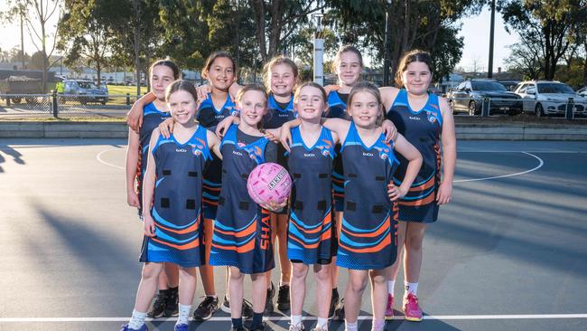 Armstrong Creek Blue Sharks under-11 netball team.