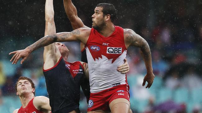 Sydney's Lance Franklin spoils during Sydney Swans v Melbourne Demons at the SCG. Picture. Phil Hillyard