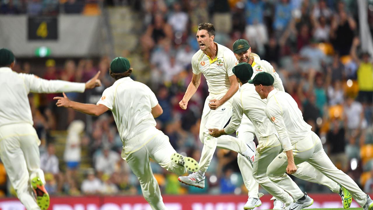 Here, foxsports.com.au choses the five moments that decided the first Test in Brisbane.