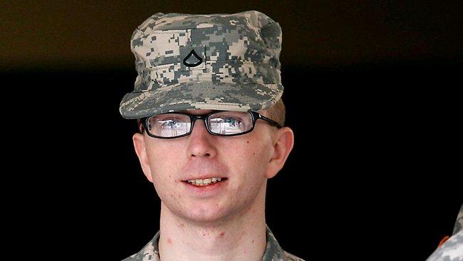WikiLeaks accused Bradley Manning held 'like a zoo animal': lawyer ...