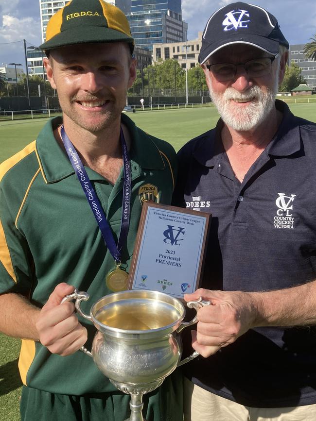 Ferntree Gully captain Nathan Walsh and VCCL president Kelvin White at the Albert Ground. Picture: Supplied