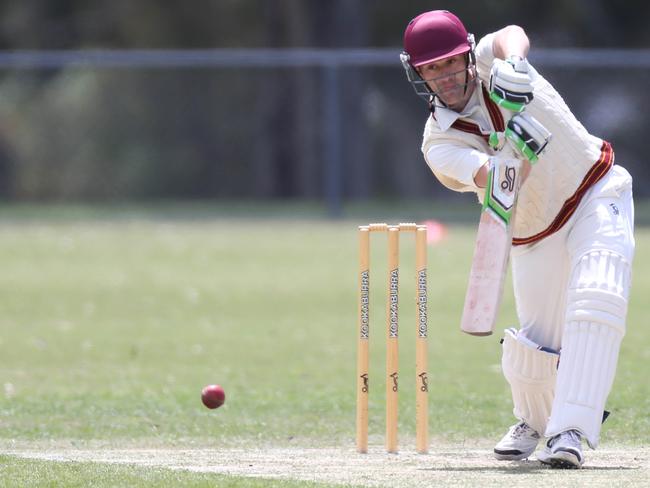 Peter Dickson batting for Fitzroy Doncaster. Picture: Brendan Francis