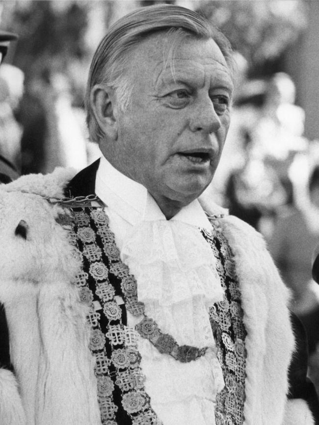 Clem Jones, Lord Mayor of Brisbane from 1961-1975,