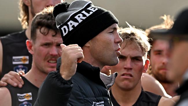 Darley coach Dan Jordan instructs his players. Picture: Andy Brownbill