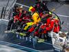 Alive and kicking but drama for Sydney to Hobart yacht race favourite