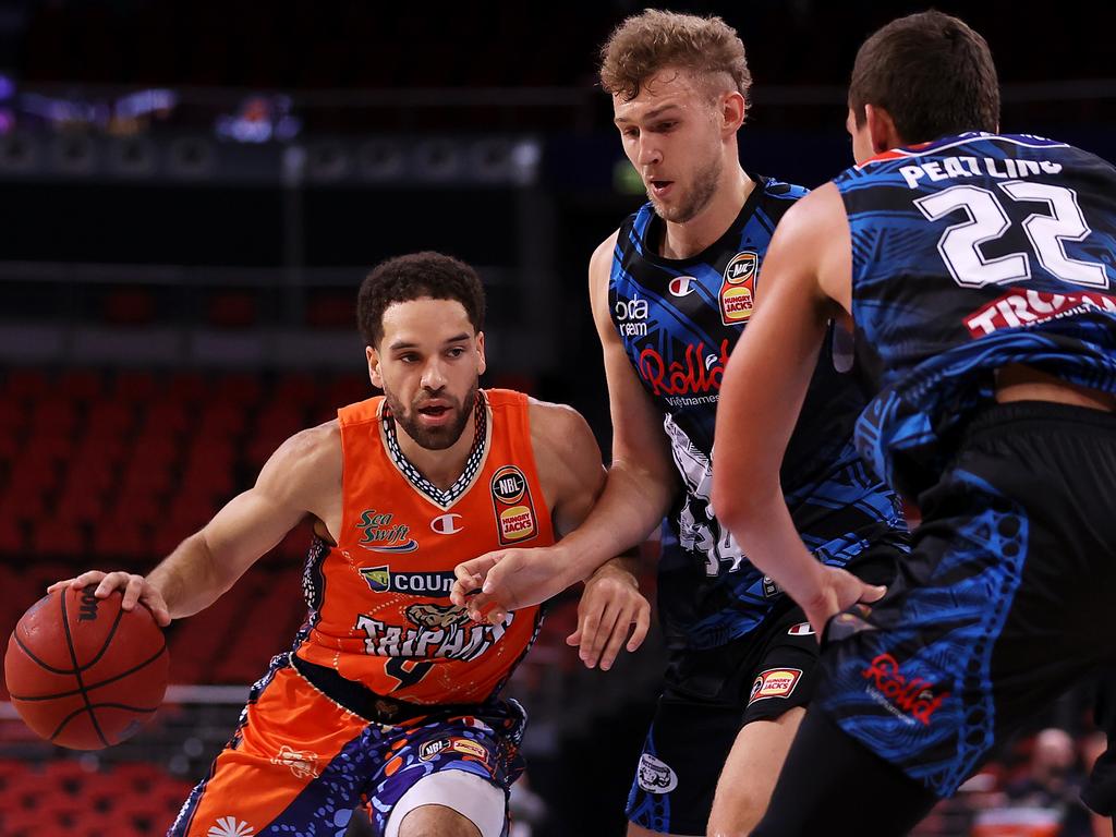 Melbourne United vs. Cairns Taipans NBL Melbourne United 10176 defeat