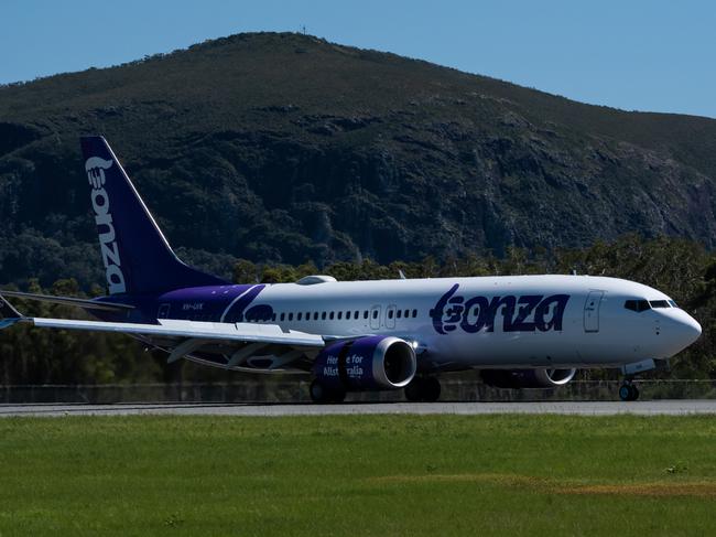 Bazza's second aircraft touches down on October 29. Picture: Jim Alouat