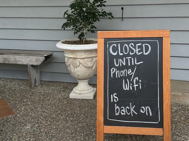 Outage strands Straddie tourists, locals with no phone, banking