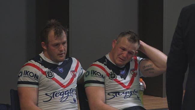 Josh Morris comforts brother Brett after his career-ending injury.