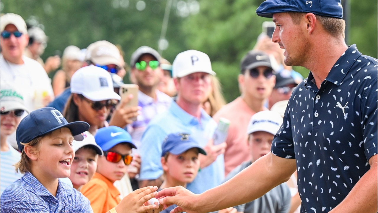 PGA golfer confronts fan who stole golf ball meant for child