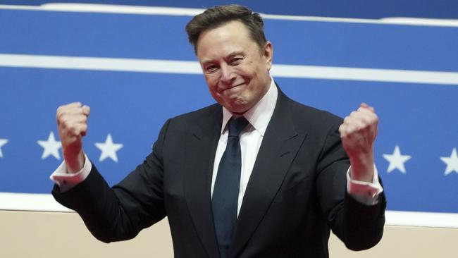 Investors want a “distracted” Elon Musk to spend at least 40 hours per week working at Tesla. Picture: AP Photo