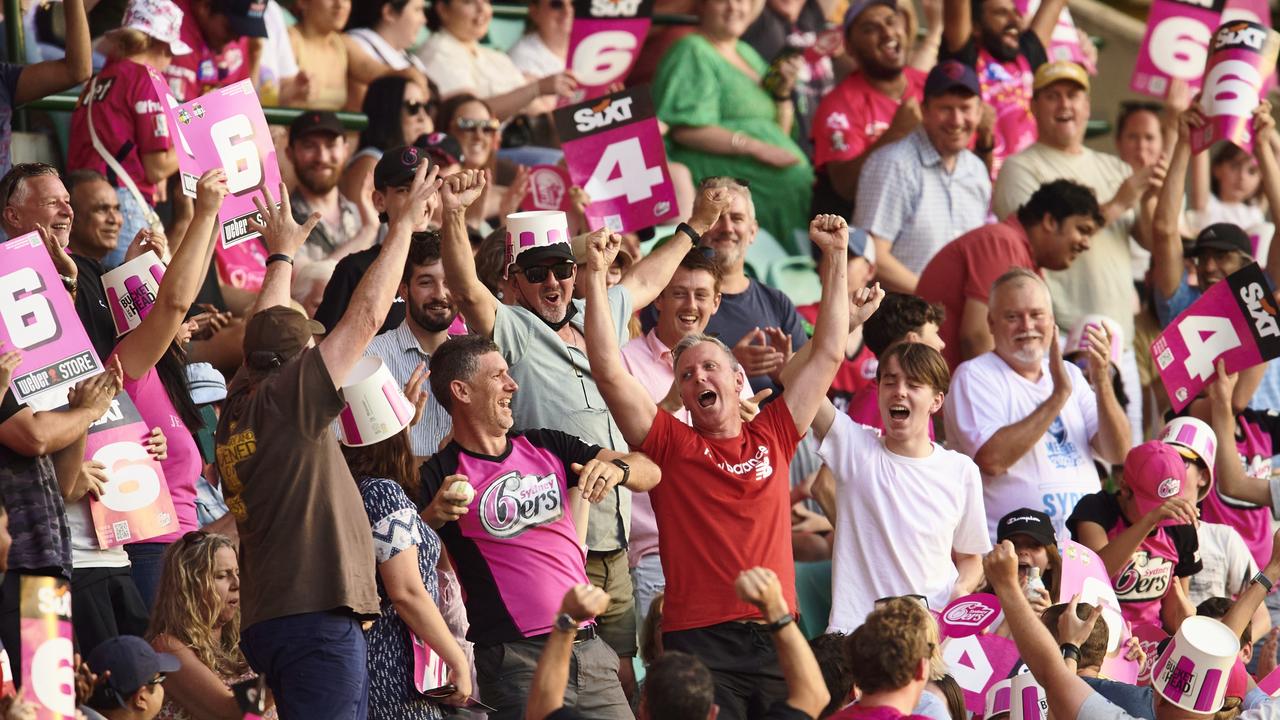 A big crowd enjoys a match at the SCG.