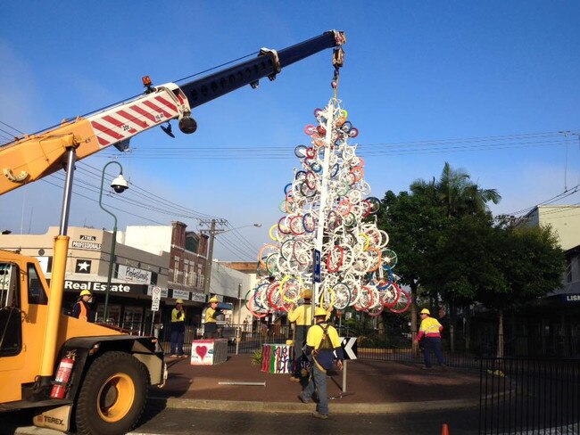 Lismore City Council has produced their 2015 Christmas tree using used bicycles and it’s remained a firm favourite.