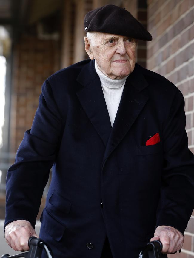 Artist John Olsen yesterday at Moss Vale Court House. Picture: Chris Pavlich