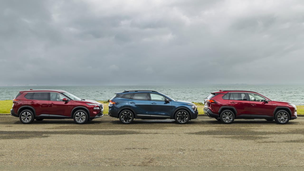 Mid-size SUV comparison: Toyota RAV4 Hybrid v Nissan X-Trail v Kia ...