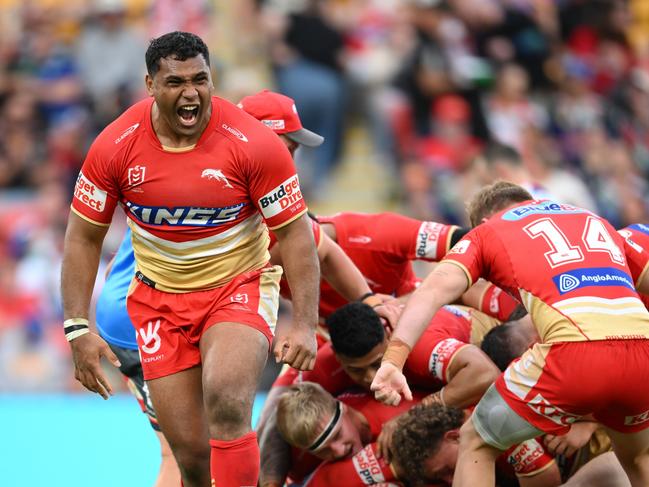 BRISBANE, AUSTRALIA - AUGUST 11: Tevita Pangai Junior of the Dolphins celebrates victory during the round 23 NRL match between Dolphins and New Zealand Warriors at Suncorp Stadium, on August 11, 2024, in Brisbane, Australia. (Photo by Matt Roberts/Getty Images)