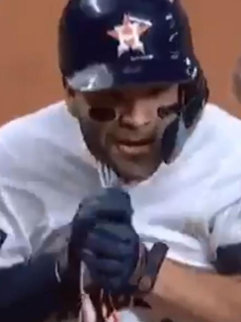 2019 Houston Astros Cheating Scandal Jose Altuve Wearing A Wire