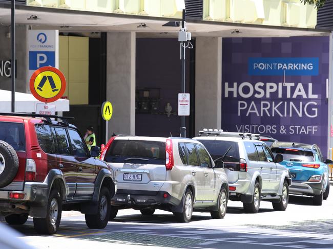 Cars queueing outside Gold Coast University Hospital  car park. Jason Parker and other family members feared they would miss saying goodbye to his dying father because they could not get into the car park. Jason is a double amputee. Picture Glenn Hampson