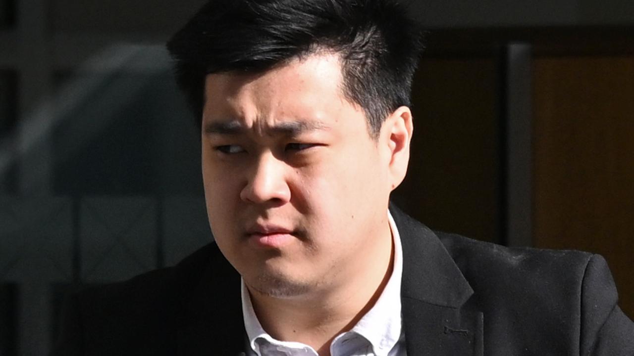Fraudster lawyer to remain on legal roll after sex addiction downfall